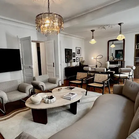 Grenelle Design Apartment *