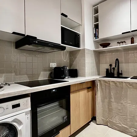Apartment Grenelle Design *